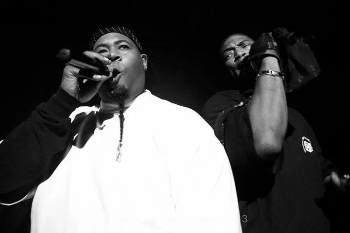 8d4028_fe14d99f5b9245edadc9588948919d02~mv2